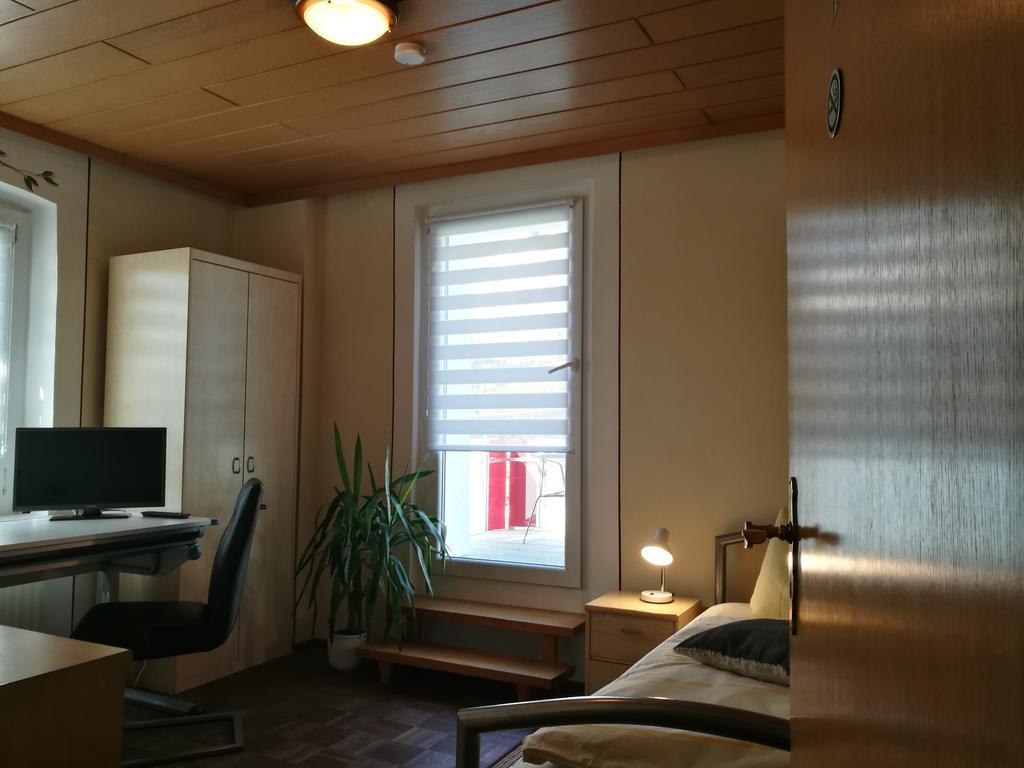 Pension Und Restaurant Reck Aulendorf Kültér fotó