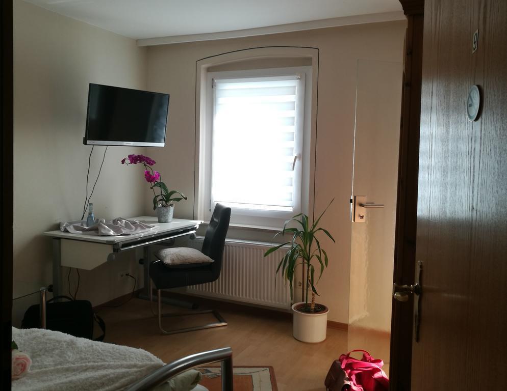 Pension Und Restaurant Reck Aulendorf Kültér fotó
