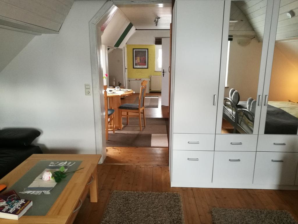 Pension Und Restaurant Reck Aulendorf Kültér fotó