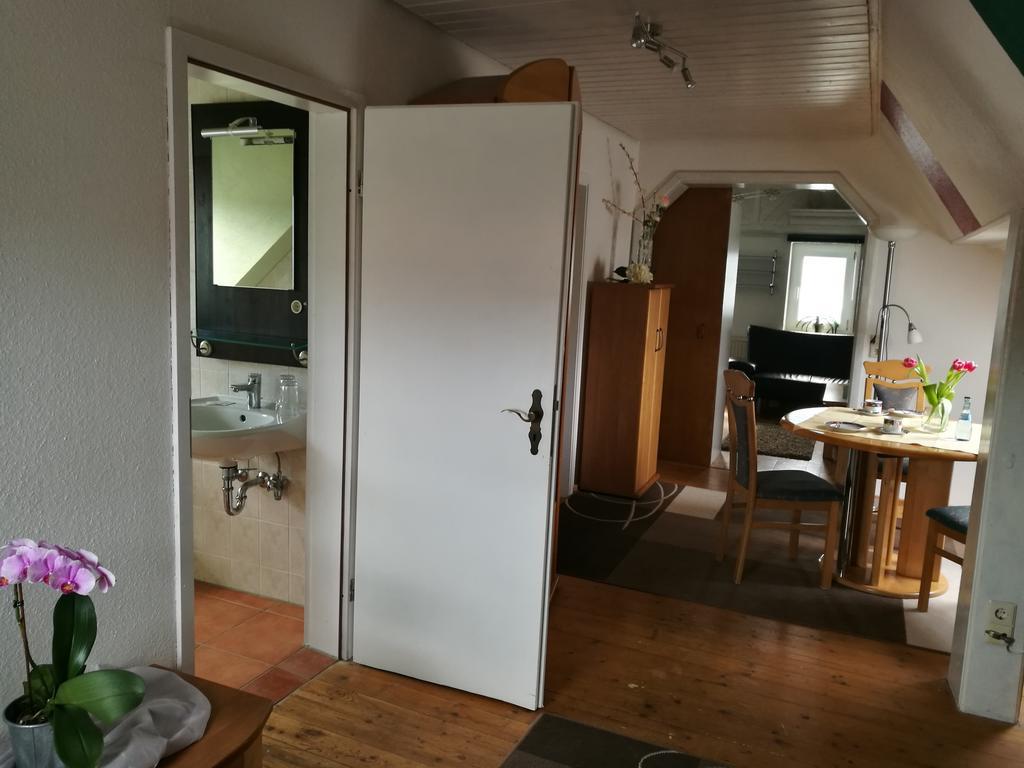 Pension Und Restaurant Reck Aulendorf Kültér fotó