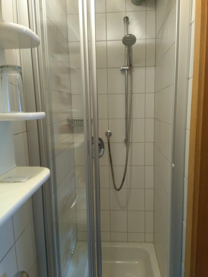 Pension Und Restaurant Reck Aulendorf Kültér fotó